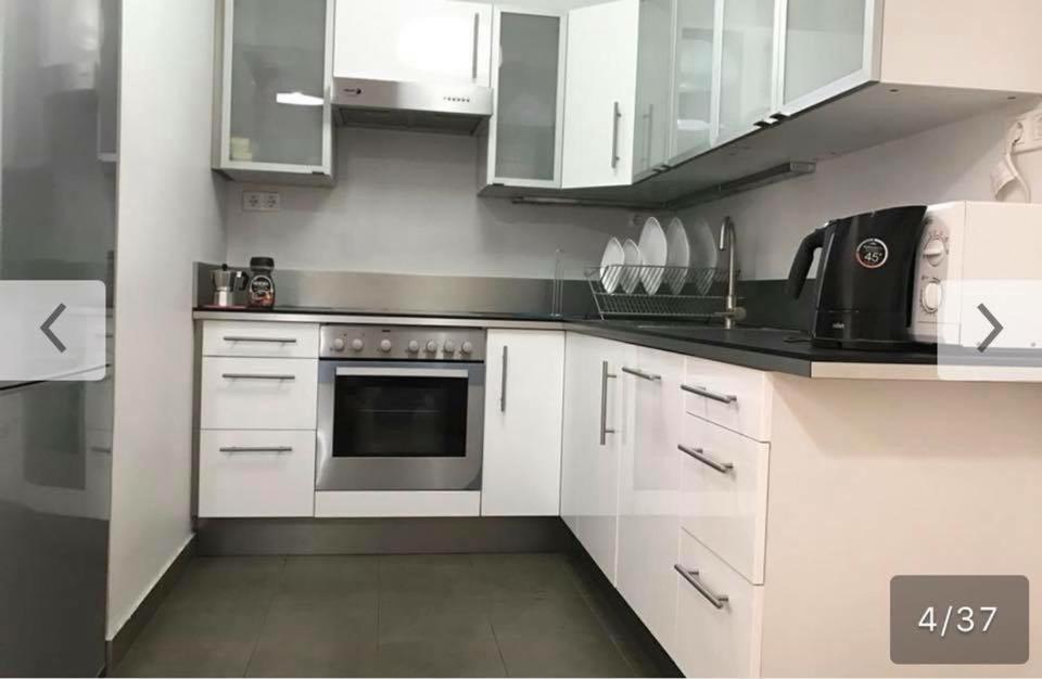 Astoria Metro Apartment Budapest Esterno foto
